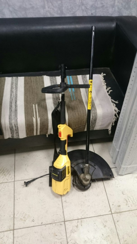 Триммер CHAMPION ET1200A по доступной цене в Брянске. Не теряйте времени и заказывайте у нас прямо сейчас! Надежное качество и выгодные условия ждут вас.