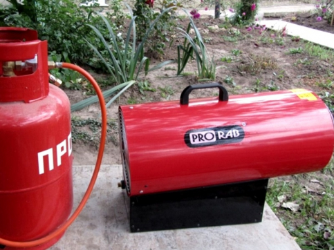  в прокат в Брянске. У нас лучшая цена за сутки! Возможность взять в аренду с выгодной скидкой до 40% при экспресс доставке 24/7. И помните, ночью стоимость еще дешевле на 30%! #арендапрокат #виброплита #выгодно