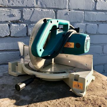  в прокат в Брянске. У нас лучшая цена за сутки! Возможность взять в аренду с выгодной скидкой до 40% при экспресс доставке 24/7. И помните, ночью стоимость еще дешевле на 30%! #арендапрокат #виброплита #выгодно