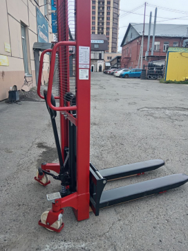  в прокат в Брянске. У нас лучшая цена за сутки! Возможность взять в аренду с выгодной скидкой до 40% при экспресс доставке 24/7. И помните, ночью стоимость еще дешевле на 30%! #арендапрокат #виброплита #выгодно