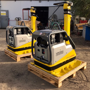  в прокат в Брянске. У нас лучшая цена за сутки! Возможность взять в аренду с выгодной скидкой до 40% при экспресс доставке 24/7. И помните, ночью стоимость еще дешевле на 30%! #арендапрокат #виброплита #выгодно