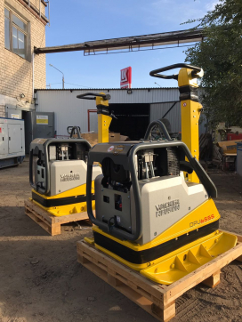  в прокат в Брянске. У нас лучшая цена за сутки! Возможность взять в аренду с выгодной скидкой до 40% при экспресс доставке 24/7. И помните, ночью стоимость еще дешевле на 30%! #арендапрокат #виброплита #выгодно