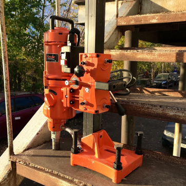  в прокат в Брянске. У нас лучшая цена за сутки! Возможность взять в аренду с выгодной скидкой до 40% при экспресс доставке 24/7. И помните, ночью стоимость еще дешевле на 30%! #арендапрокат #виброплита #выгодно