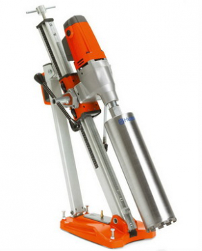 Установка алмазного бурения Husqvarna DMS 240 в прокат в Брянске. У нас лучшая цена за сутки! Возможность взять в аренду с выгодной скидкой до 40% при экспресс доставке 24/7. И помните, ночью стоимость еще дешевле на 30%! #арендапрокат #виброплита #выгодно