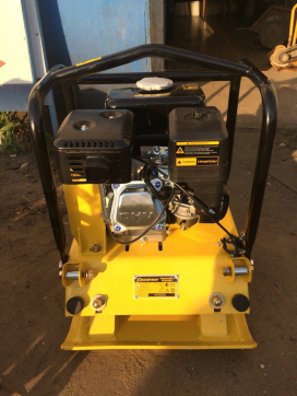  в прокат в Брянске. У нас лучшая цена за сутки! Возможность взять в аренду с выгодной скидкой до 40% при экспресс доставке 24/7. И помните, ночью стоимость еще дешевле на 30%! #арендапрокат #виброплита #выгодно