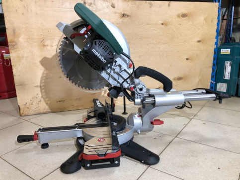  в прокат в Брянске. У нас лучшая цена за сутки! Возможность взять в аренду с выгодной скидкой до 40% при экспресс доставке 24/7. И помните, ночью стоимость еще дешевле на 30%! #арендапрокат #виброплита #выгодно